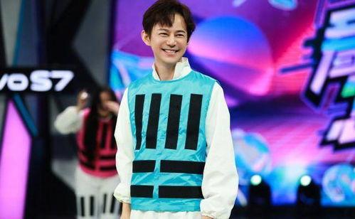 娱乐吃瓜君何炅,娱乐吃瓜界的灵魂人物